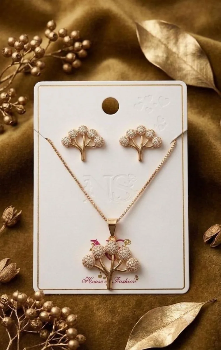 1 Carat Full Zarqoon Tree Locket Set